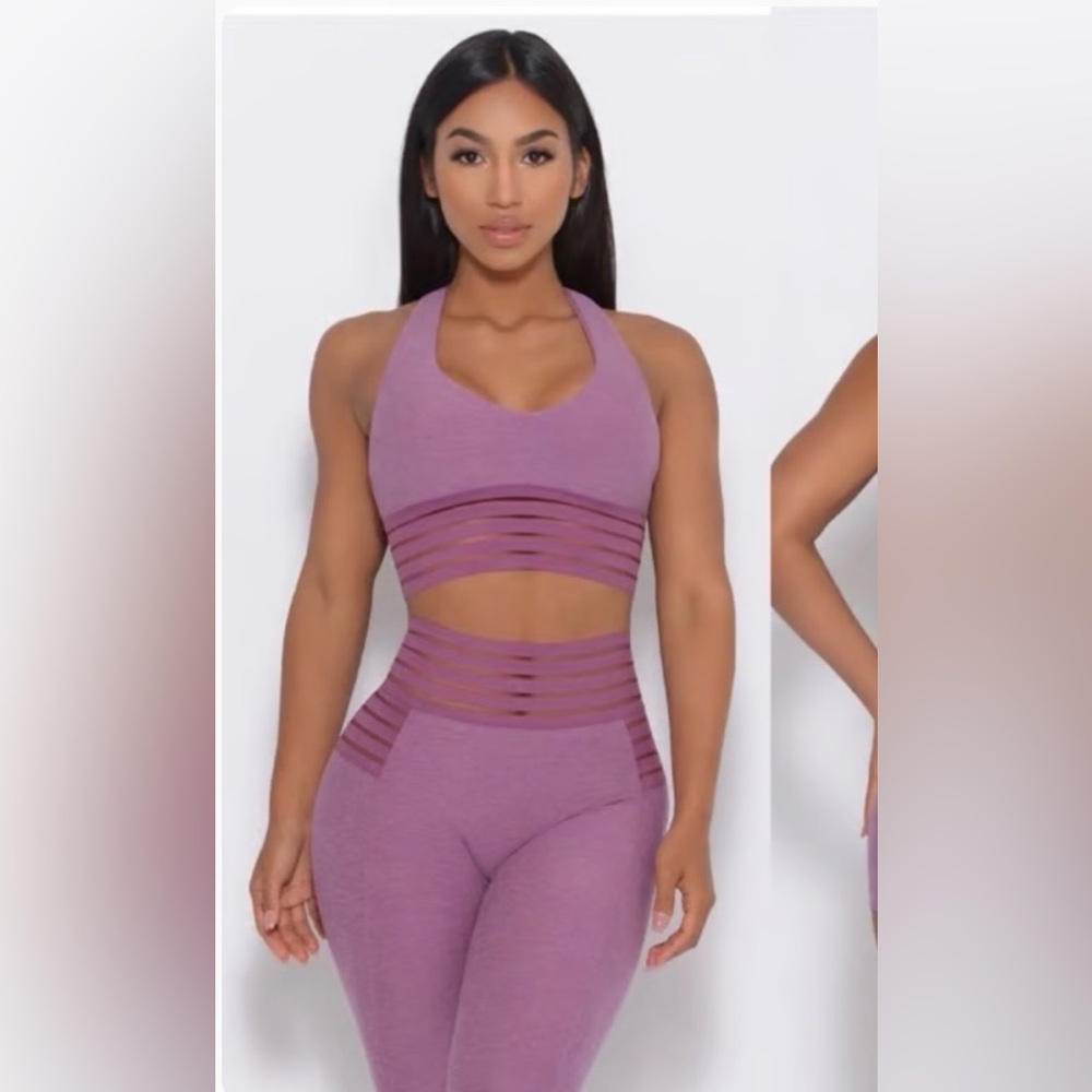 Bombshell Sportswear Purple Statement Leggings Size M